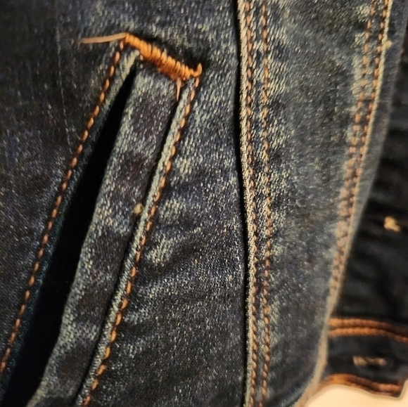 Cat & Jack Girl's Jean Jacket Vest, Size M 7/8 EUC - Picture 2 of 4